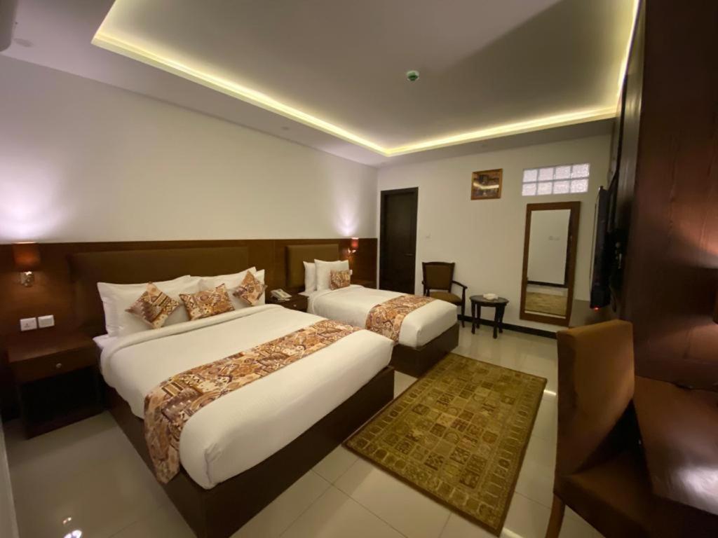 Grand Mongolia Hotel Равалпинди Екстериор снимка