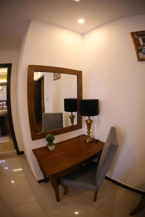Grand Mongolia Hotel Равалпинди Екстериор снимка